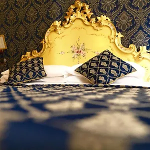 Ca' Morosini 1 & 2 2*, Venice Italy