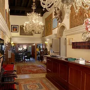San Cassiano Ca'favretto Hotel
